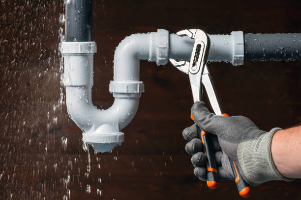 Professional Drain Cleaning technician working in Thomas, OK